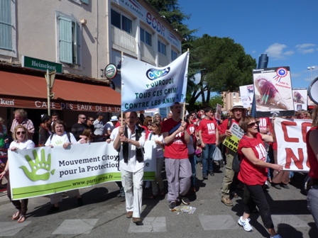 Militants de la CVN  à Alès